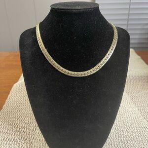Vintage signed Coro gold tone choker Necklace 15”, good condition